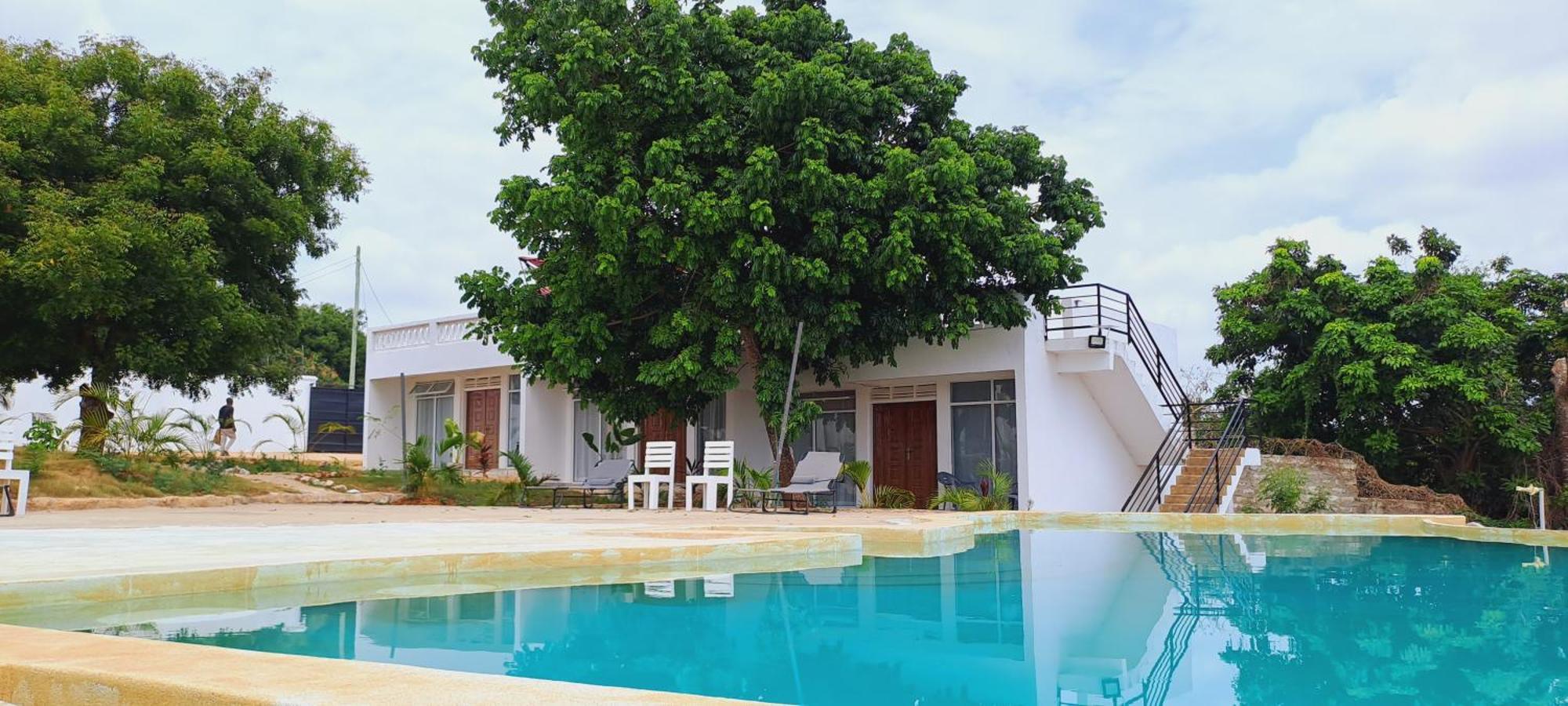 Cave Diani Holiday Apartments ディアニ・ビーチ エクステリア 写真
